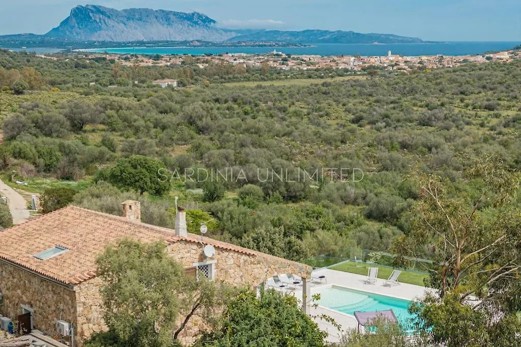 סאן תאודורו Villa I Venti Di Molara