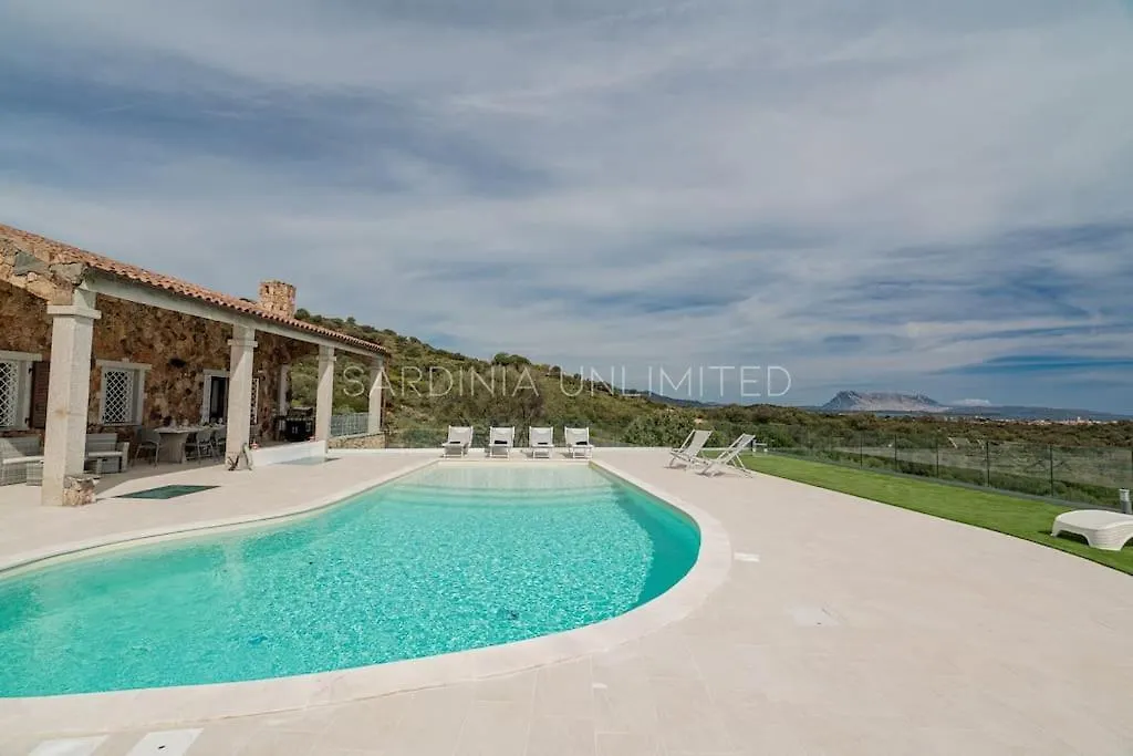 סאן תאודורו Villa I Venti Di Molara